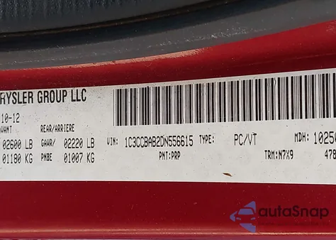 2013 Chrysler 200 Lx z USA, uszkodzony, nr VIN 1C3CCBAB2DN556615